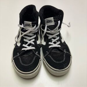 3/30$ Vans Youth Boys 1 Classic Black White High Top Old Skool Sneakers Shoes